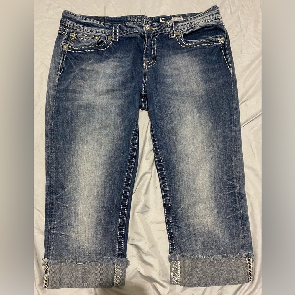 Miss me jeans easy cropped capris size 34